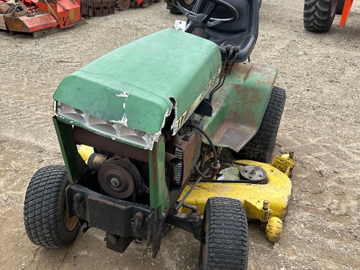 john-deere-317-image-2