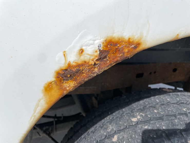 2015-dodge-2500-image-31