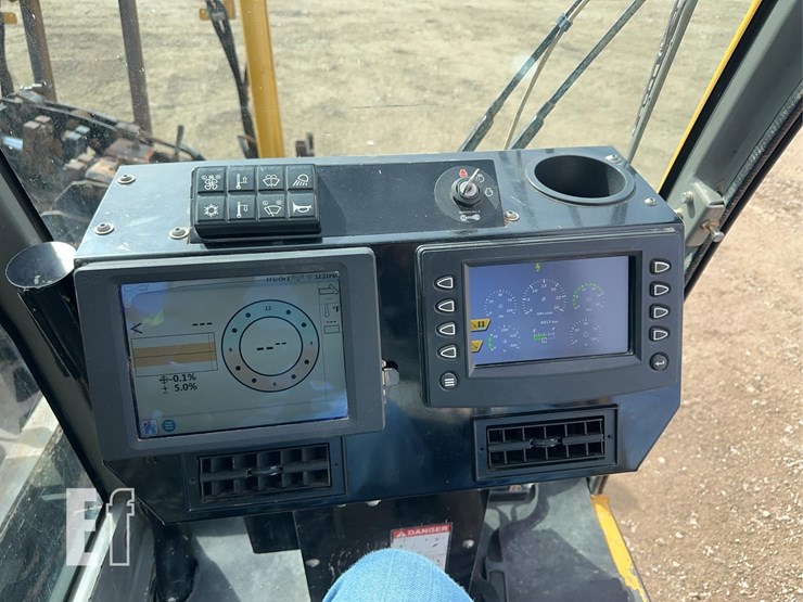 2017-vermeer-navigator-d100x140-series-iii-image-94