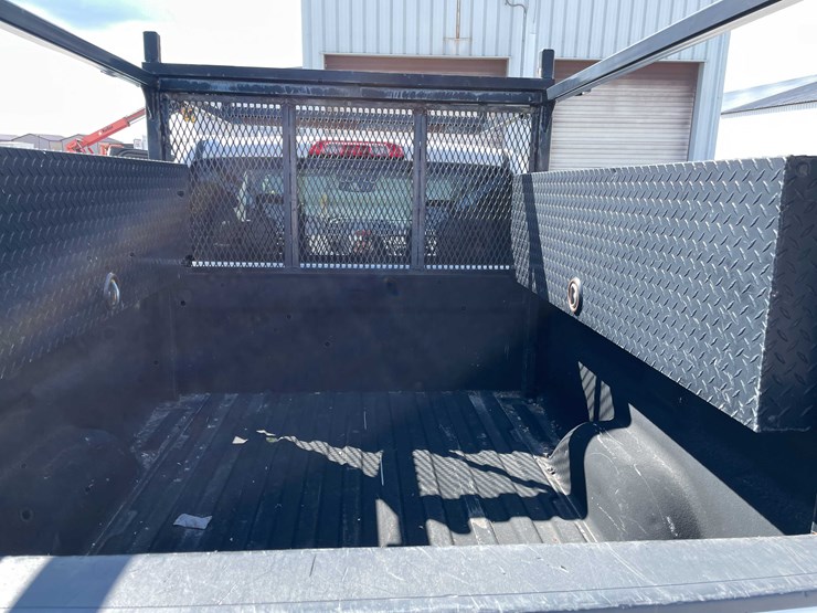 2015-chevrolet-1500-image-52