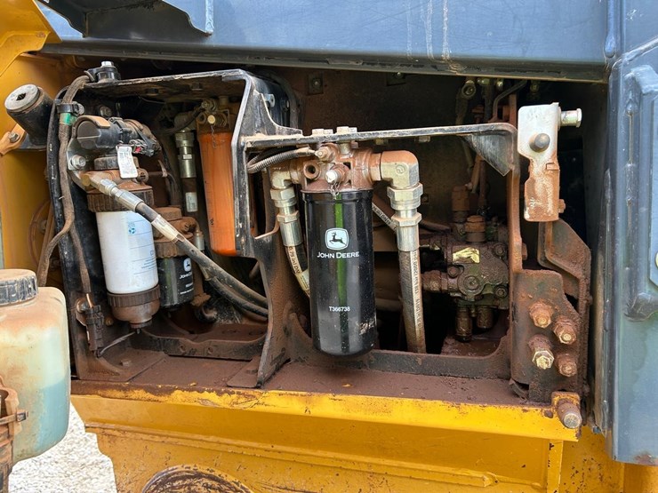 deere-650k-lgp-image-16