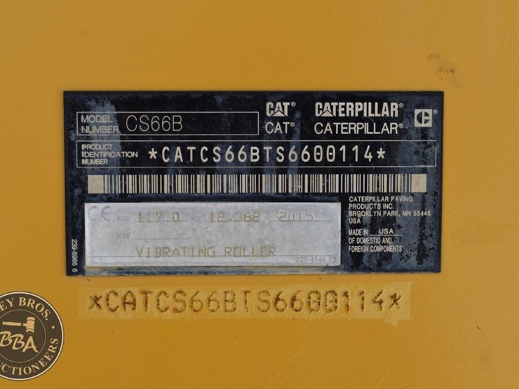 2015-caterpillar-cs66b-image-21