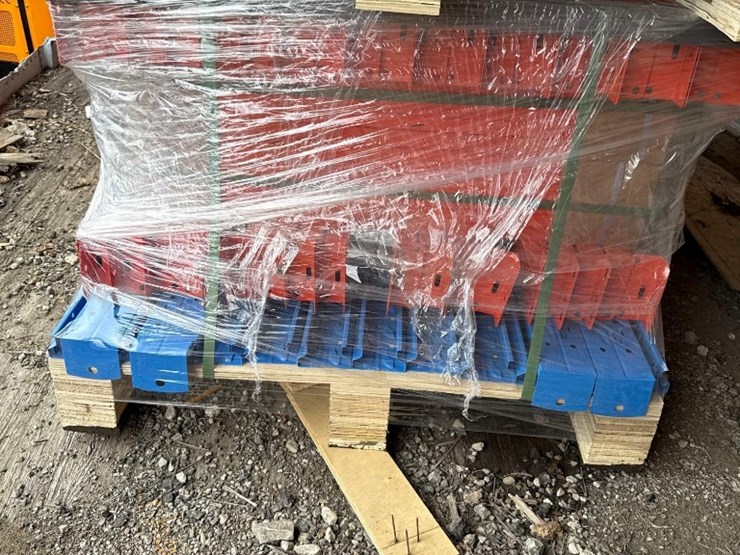 40-ft,-6-section,-heavy-duty-storage-shelves-image-6