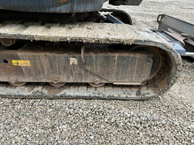 2020-bobcat-e50-image-13