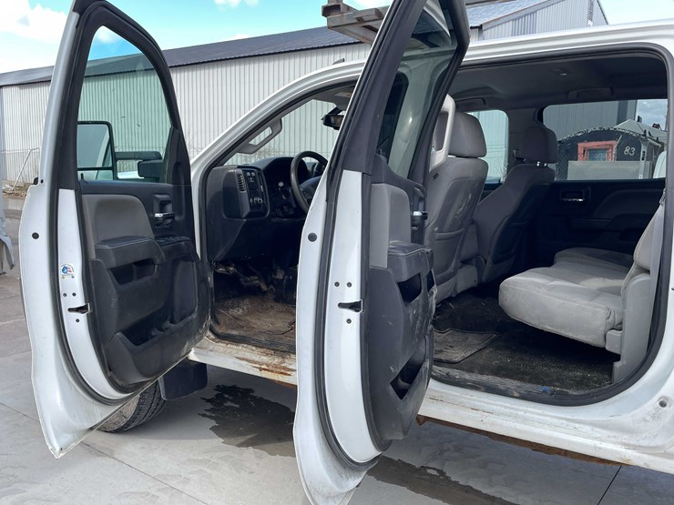 2015-chevrolet-2500-image-49