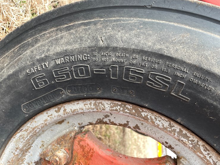 #175-•-case-830-diesel-tractor-image-42