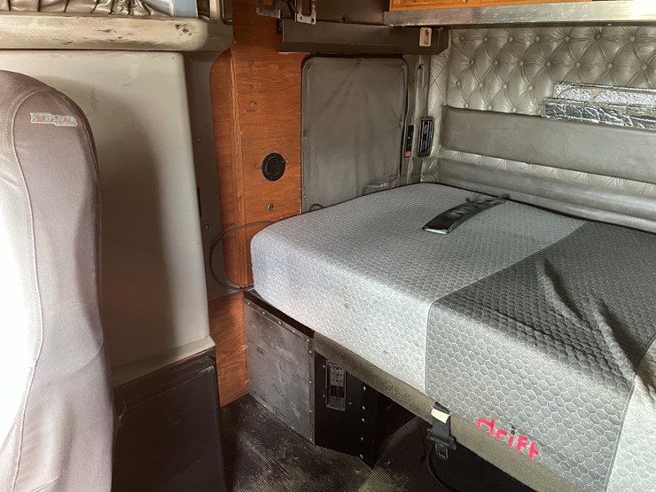 2006-caterpillar-c15-image-84