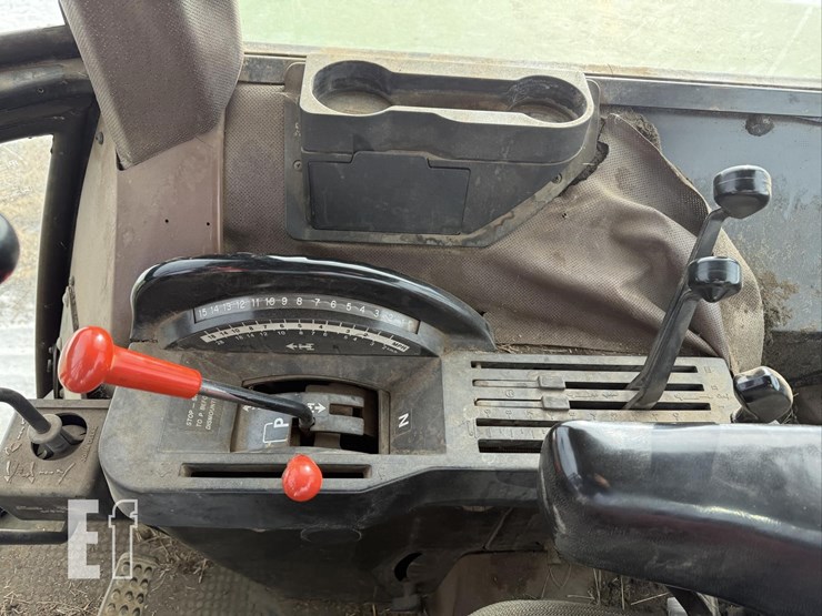 1987-john-deere-4250-image-41