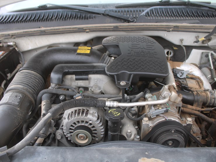 2005-chevrolet-2500-image-38