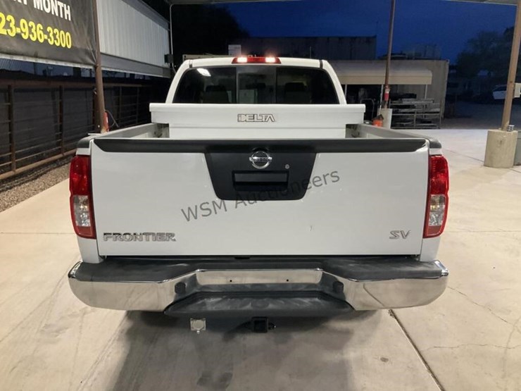 2015-nissan-frontier-image-6