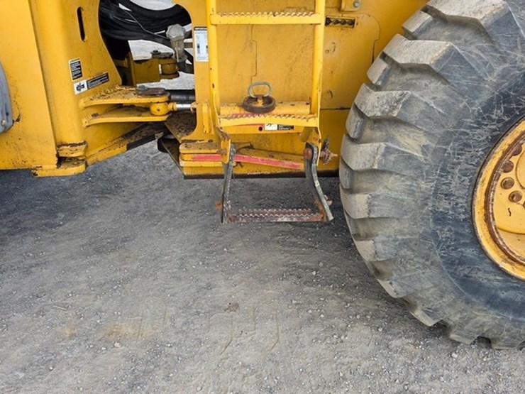 2006-deere-544j-image-15