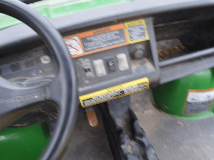 john-deere-850-d-gator-image-8