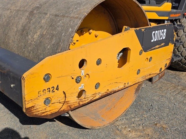 2018-volvo-sd115b-image-6