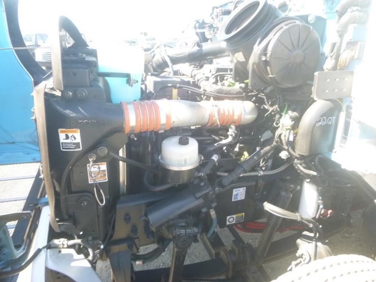 2013-bobcat-225-image-34