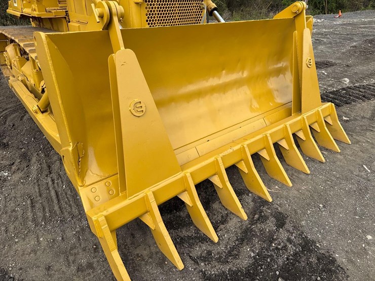 1981-caterpillar-d6d-image-10