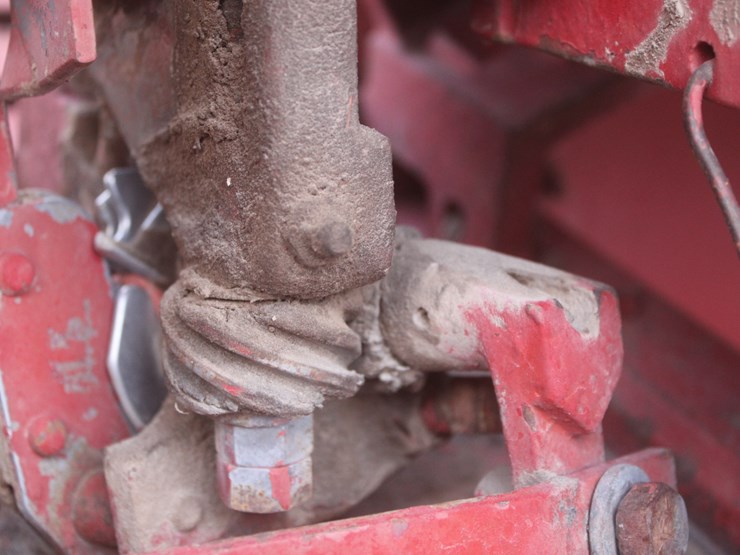 international-430-image-27