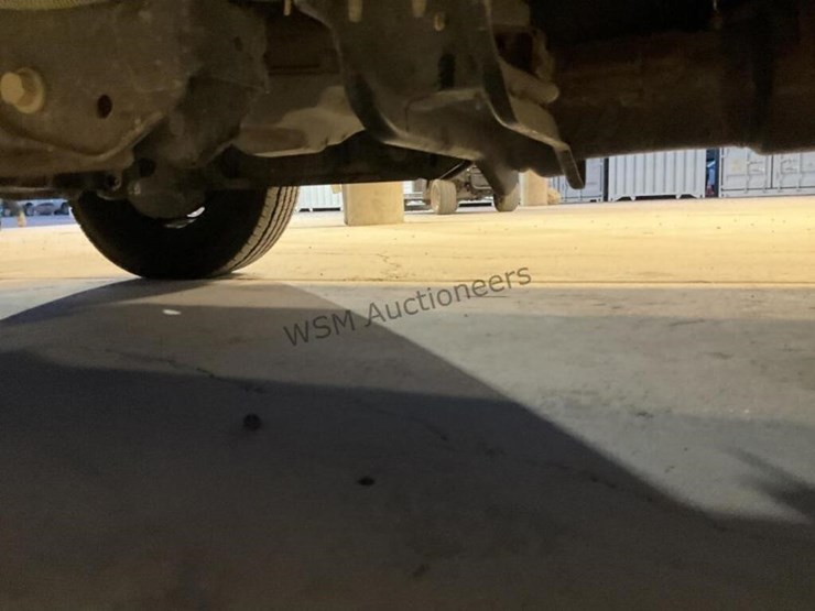 2014-ford-f350-image-25