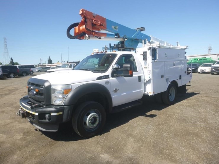 2013-ford-f550-image-1