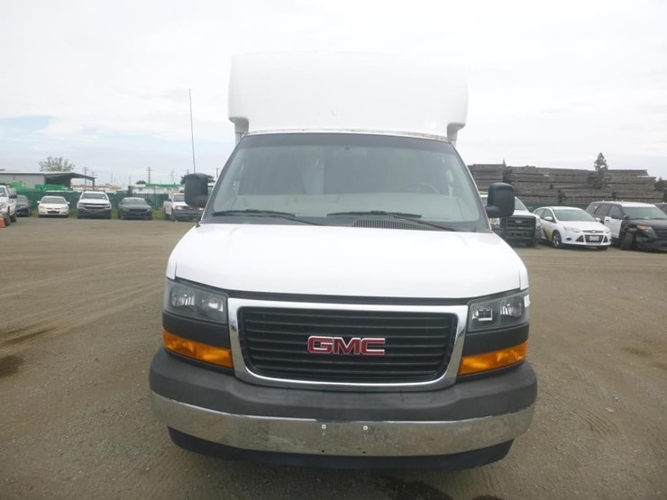 2021-gmc-3500-image-8