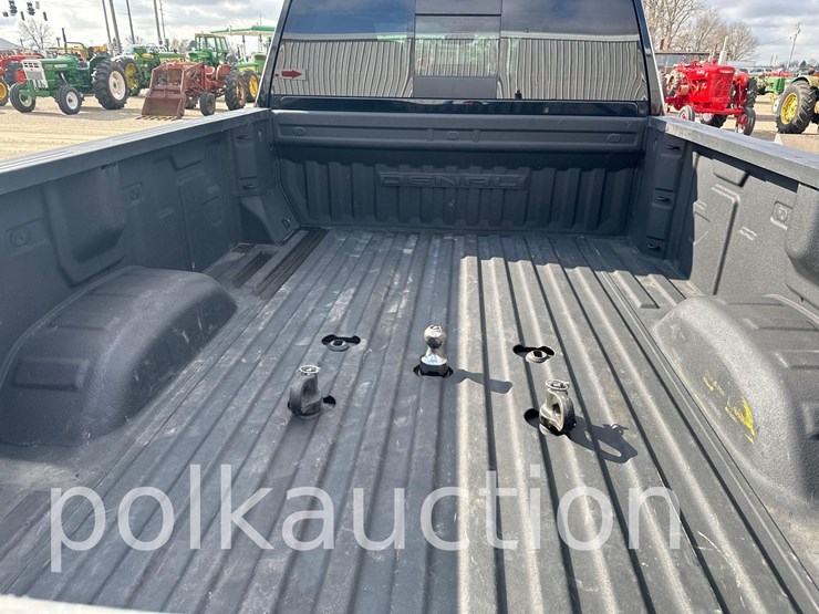 2024-gmc-sierra-2500-image-11