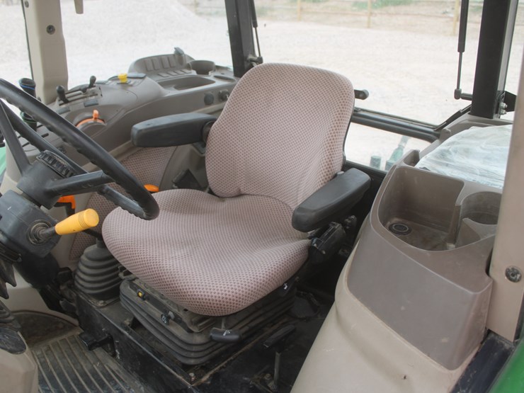 2013-john-deere-5100e-image-29