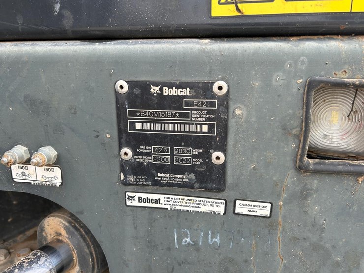 2022-bobcat-e42-image-26