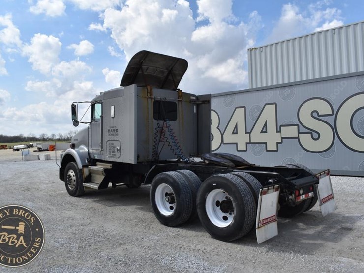 1995-kenworth-t800-image-4