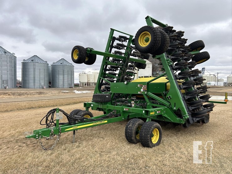 2014-john-deere-1990ccs-image-1