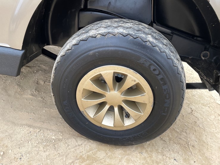 #606-•-ez-go-rxv-30-electric-golf-cart-image-41