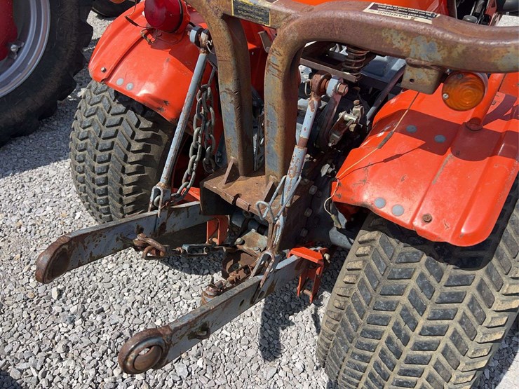 kubota-b7100-image-9