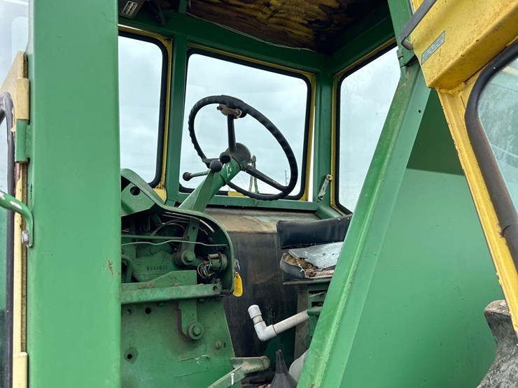 john-deere-4020-image-12