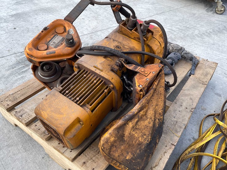 #5430-•-overhead-cranes-image-5