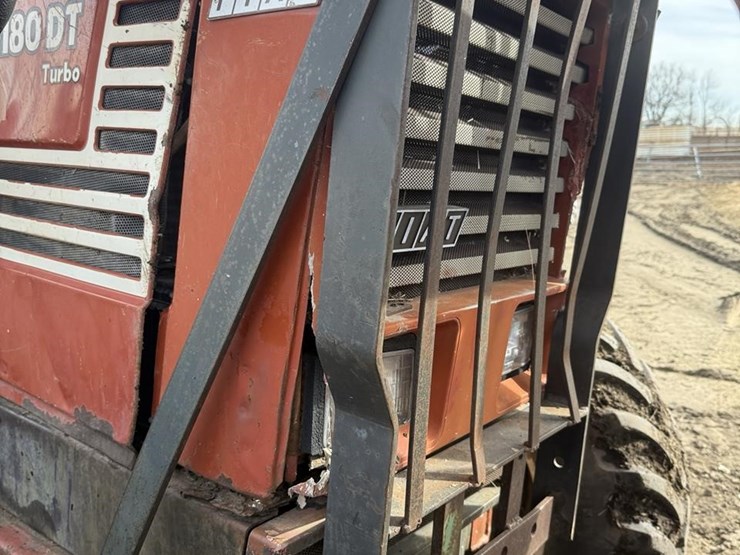 hesston-tractor-2805-image-16