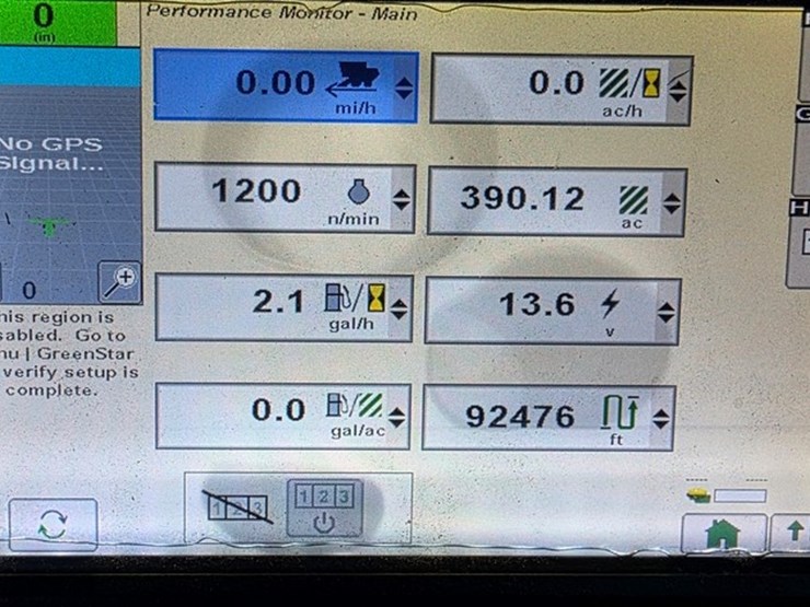 2013-john-deere-s680-image-95