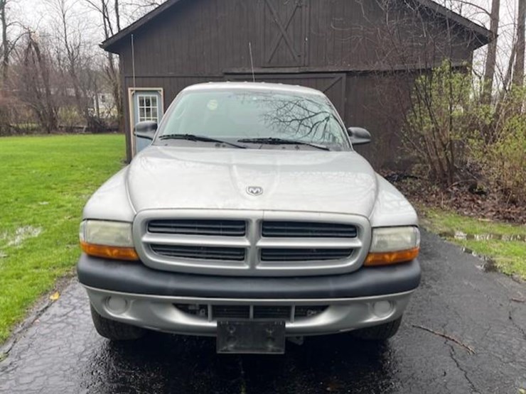 2003-dodge-dakota-image-2