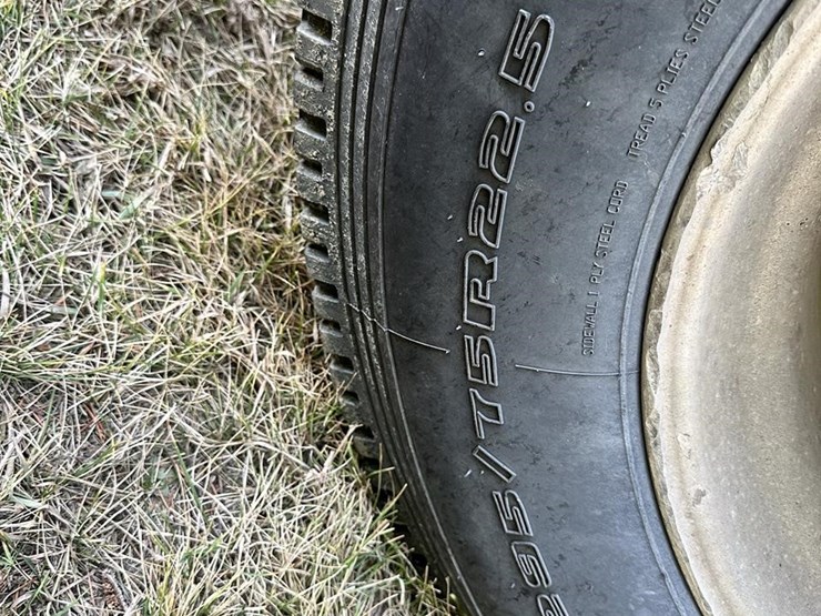 1991-freightliner-fld120-image-49