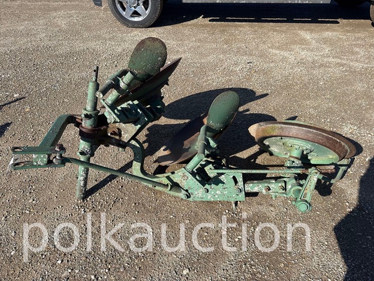 john-deere-2-image-2