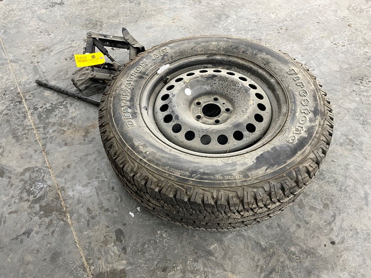 2019-jeep-cherokee-image-1