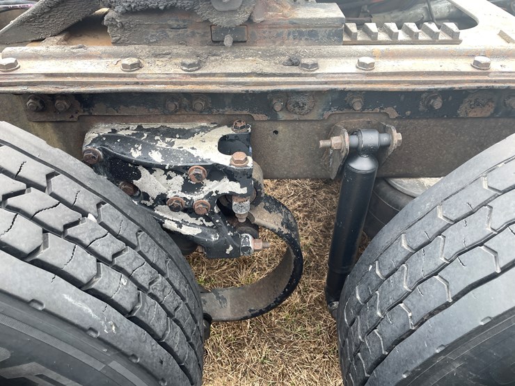 2006-caterpillar-c15-image-36