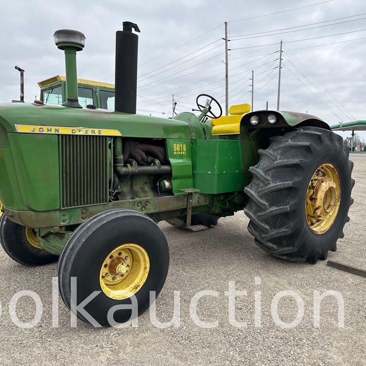 JOHN DEERE 5010