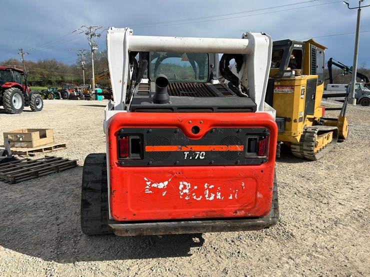 2021-bobcat-t770-image-3