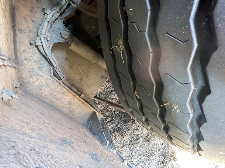 #167-•-2004-gillig-passenger-bus-(has-wi-title)-image-52