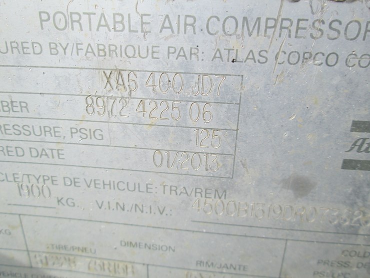 2013-deere-tires-image-28