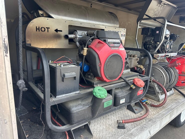 2015-ford-transit-image-11