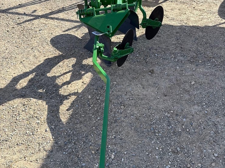 john-deere-2-image-2