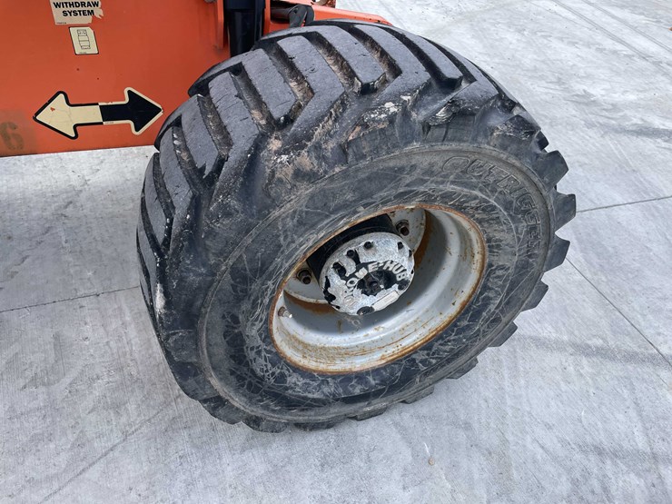 2006-jlg-450a-image-69