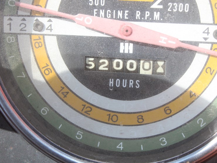 1966-international-706-image-44