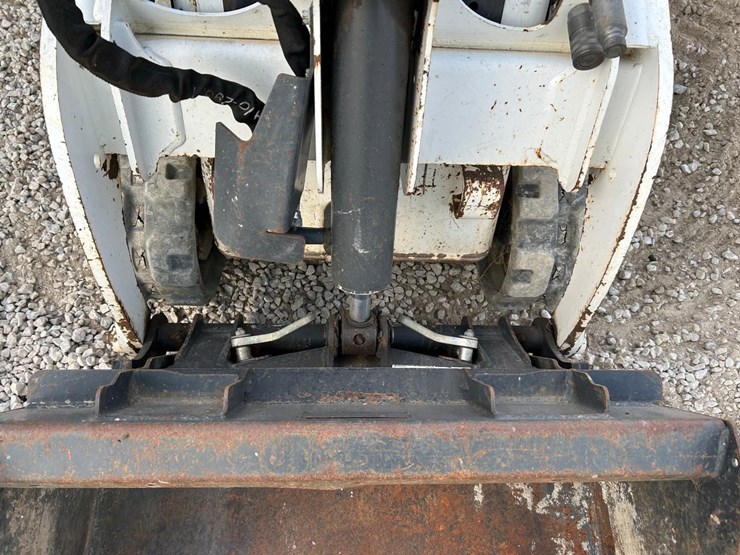 2021-bobcat-mt100-image-10