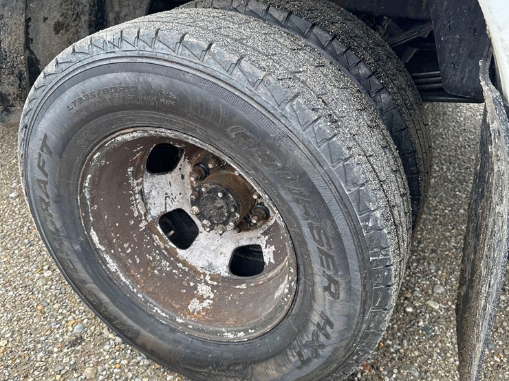 2018-ram-3500-slt-image-15