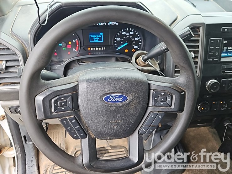 2018-ford-f550-xl-image-29